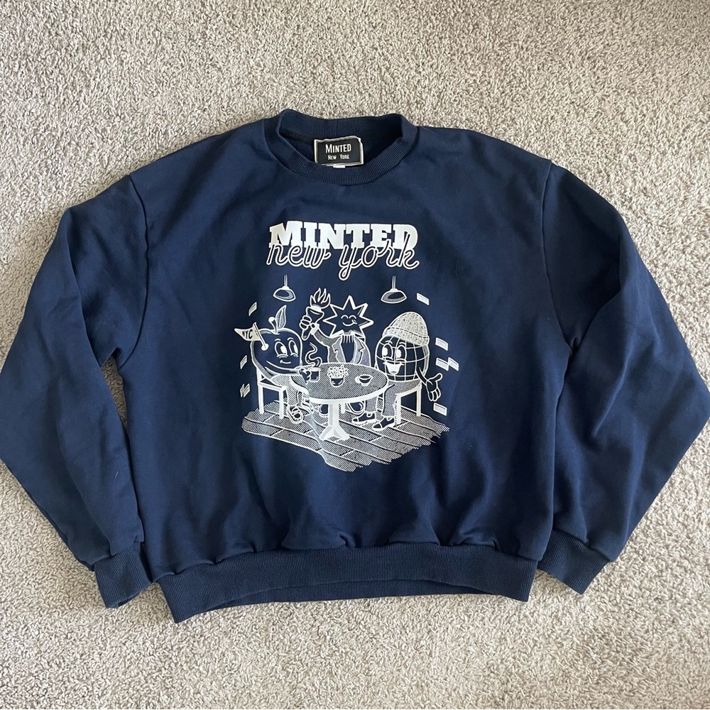 MINTED New York Cafe Crewneck Pullover Sweater